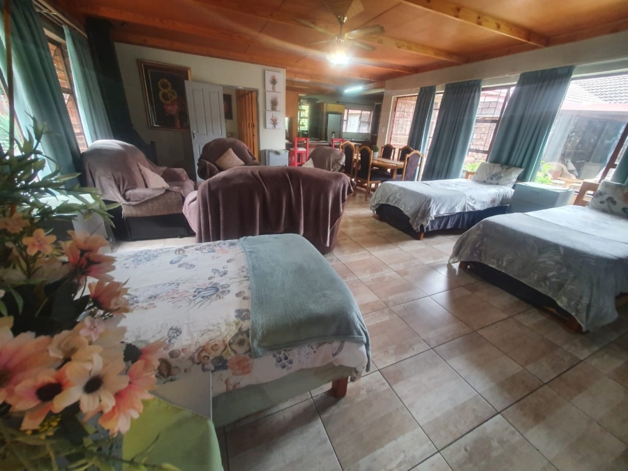 12 Bedroom Property for Sale in Pellissier Free State